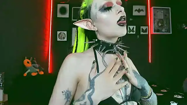 insania 9999  online show from 03/18/25, 07:33