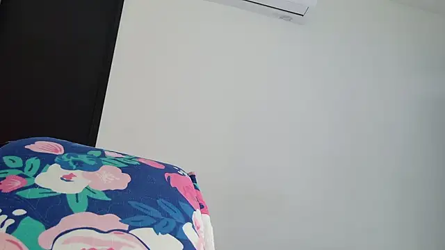 celeste sea online show from 04/28/26, 07:18