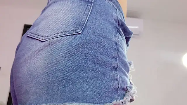 celeste sea online show from 05/30/26, 07:19