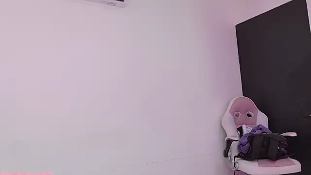 celeste sea online show from 03/25/26, 07:13