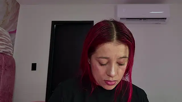 celeste sea online show from 02/25/26, 07:14