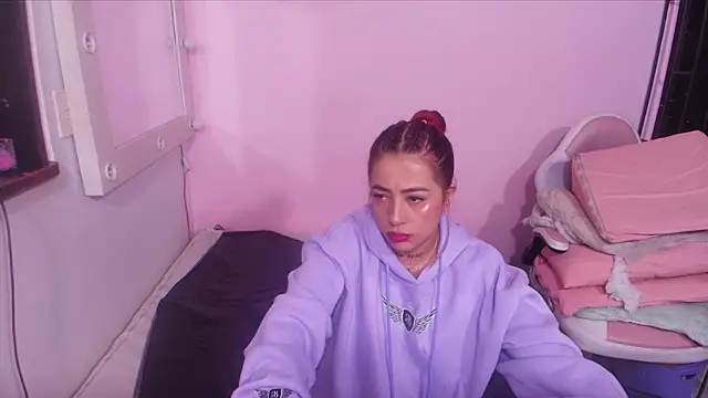 Snapshot of celeste_sea chatting on 03/07/25, 07:05 celeste sea online show from 03/07/25, 07:05