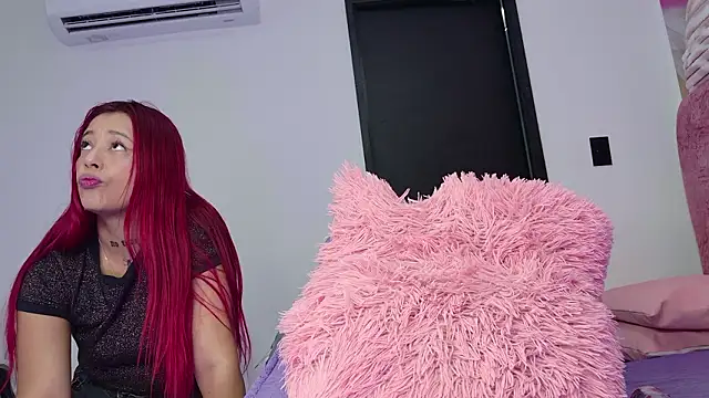 celeste sea online show from 02/17/26, 07:11