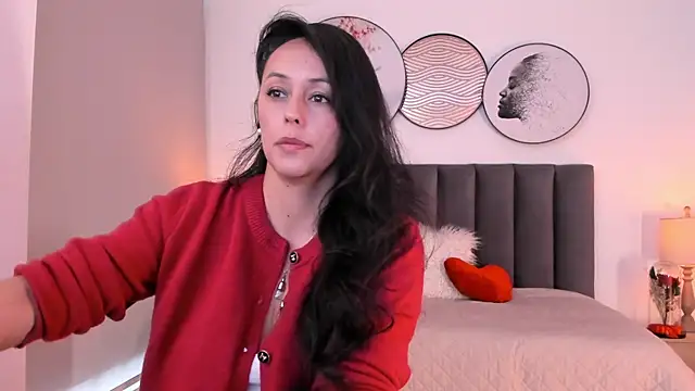 SaharaGarcia   online show from 01/08/26, 05:41