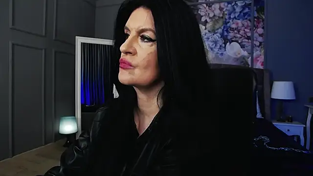 DomMelissaW online show from 12/21/25, 11:49