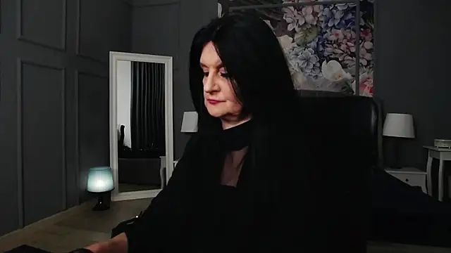 Snapshot of DomMelissaW chatting on 03/19/25, 12:26 DomMelissaW online show from 03/19/25, 12:26