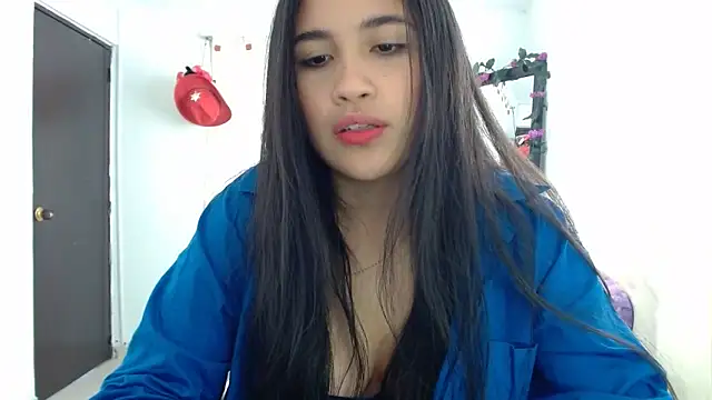 Snapshot of InocentHeaven1 chatting on 02/01/25, 03:50 InocentHeaven1 online show from 02/01/25, 03:50