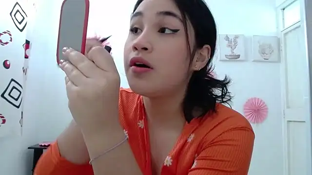 InocentHeaven1 online show from 02/11/26, 01:11