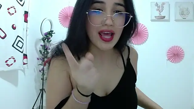 InocentHeaven1 online show from 10/27/25, 12:44