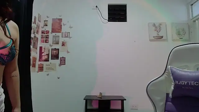 InocentHeaven1 online show from 02/25/26, 12:16