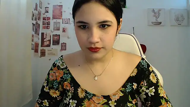 InocentHeaven1 online show from 06/18/26, 12:43