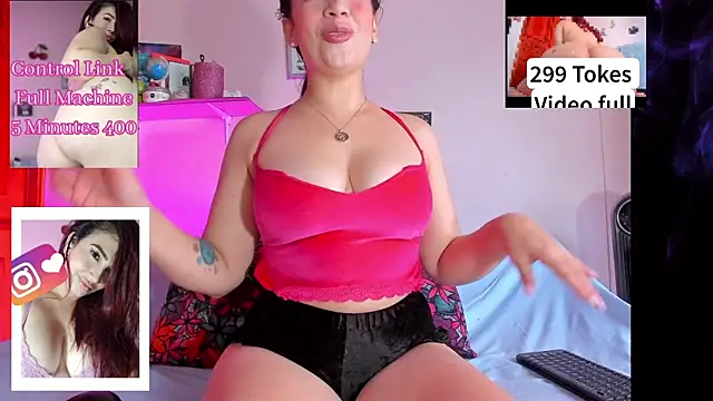 Nicole x online show from 03/02/25, 10:23