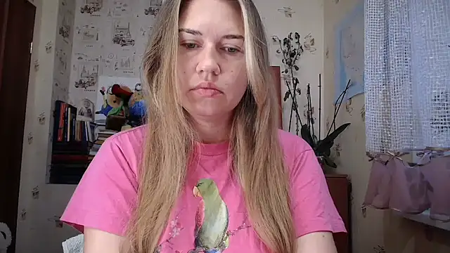Snapshot of dream_alexa chatting on 09/13/25, 03:17 dream alexa online show from 09/13/25, 03:17