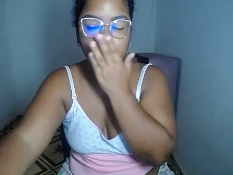 victoris online show from 05/17/26, 01:11