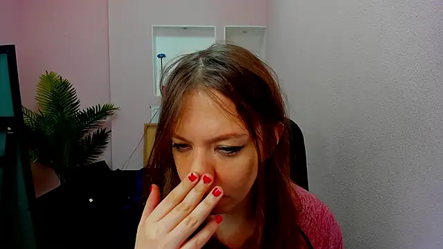 Snapshot of Persephoni chatting on 10/24/25, 05:39 Persephoni online show from 10/24/25, 05:39