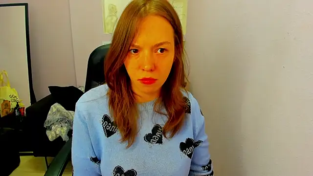 Persephoni online show from 04/14/26, 08:58