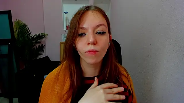 Snapshot of Persephoni chatting on 11/24/25, 04:51 Persephoni online show from 11/24/25, 04:51