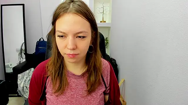 Persephoni online show from 04/09/26, 09:59