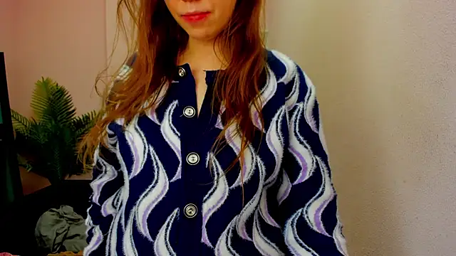 Snapshot of Persephoni chatting on 09/21/25, 10:48 Persephoni online show from 09/21/25, 10:48