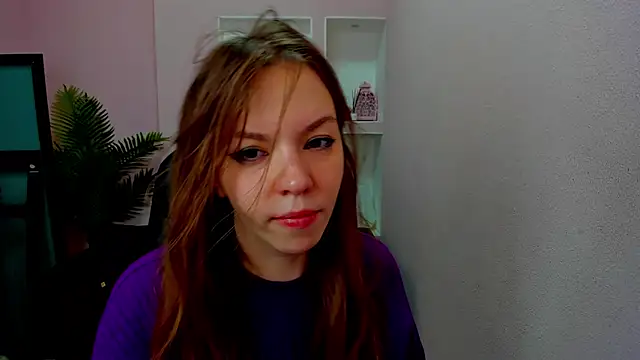 Snapshot of Persephoni chatting on 11/11/25, 08:47 Persephoni online show from 11/11/25, 08:47