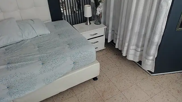 LiaVillalobos online show from 02/13/26, 12:49