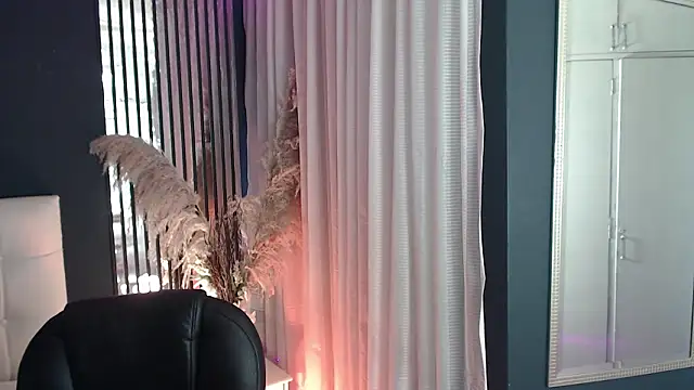 LiaVillalobos online show from 03/12/26, 01:26