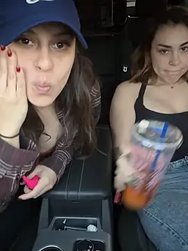 LeaGambit   online show from 12/20/25, 12:35