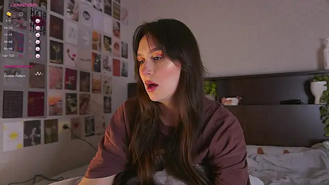 itssophiie online show from 09/22/25, 05:30