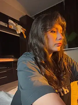 itssophiie online show from 04/14/26, 06:57