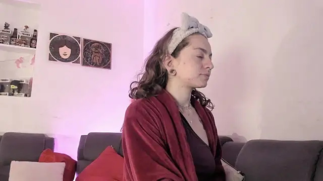 Agathaks online show from 04/25/26, 12:35