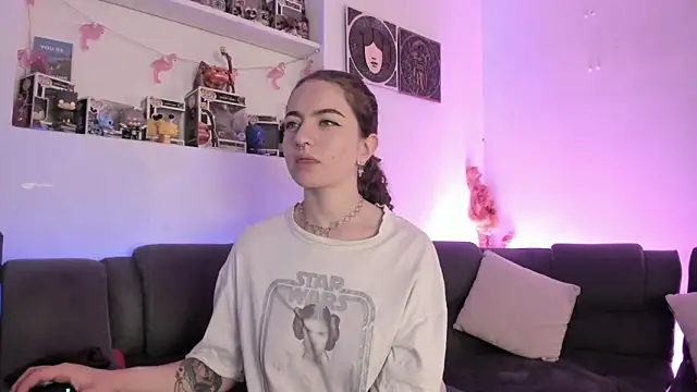 Agathaks online show from 06/05/26, 12:04