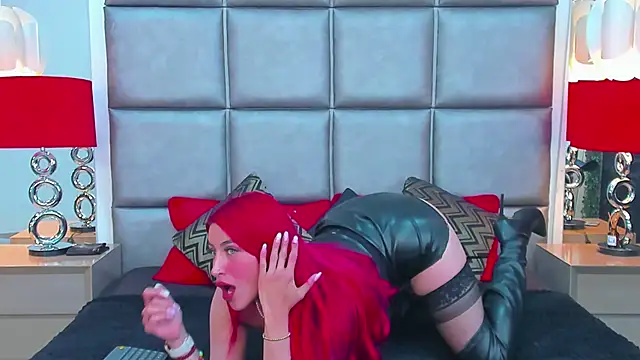 AllissaBrowm online show from 01/13/26, 04:44