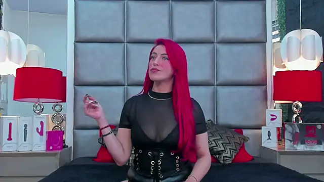 AllissaBrowm online show from 12/16/25, 04:11