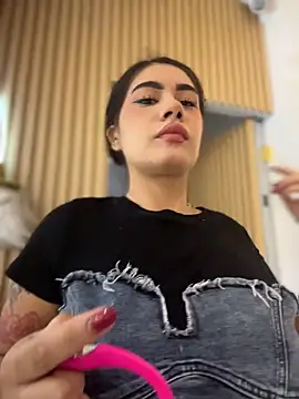 clarachanelricek online show from 10/30/25, 08:17