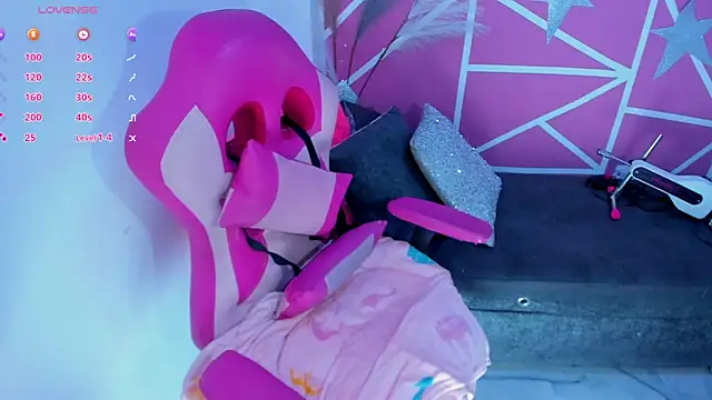 Snapshot of lucy_beatifull chatting on 03/11/26, 02:33 lucy beatifull online show from 03/11/26, 02:33