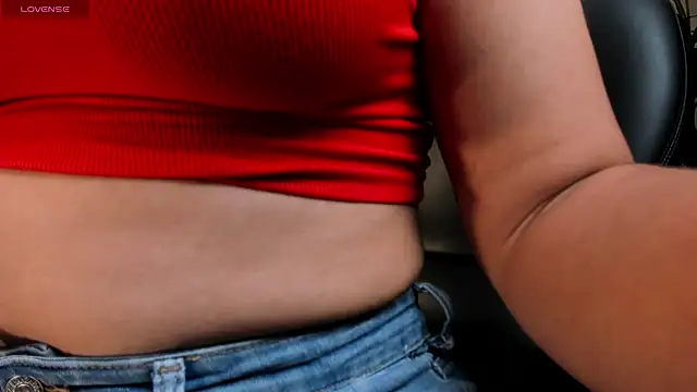 SophieBarnett online show from 10/21/25, 12:32