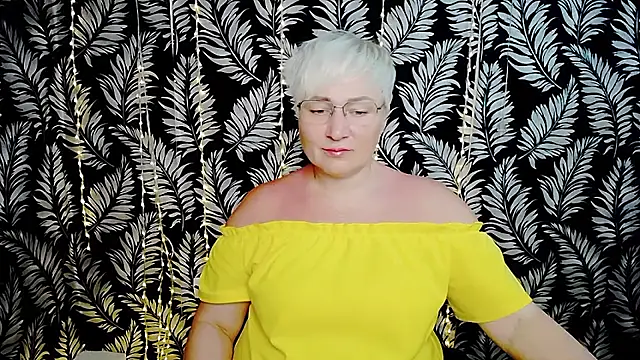 Olivia playful online show from 06/11/26, 10:01