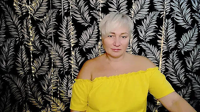 Snapshot of Olivia_playful chatting on 10/25/25, 11:42 Olivia playful online show from 10/25/25, 11:42