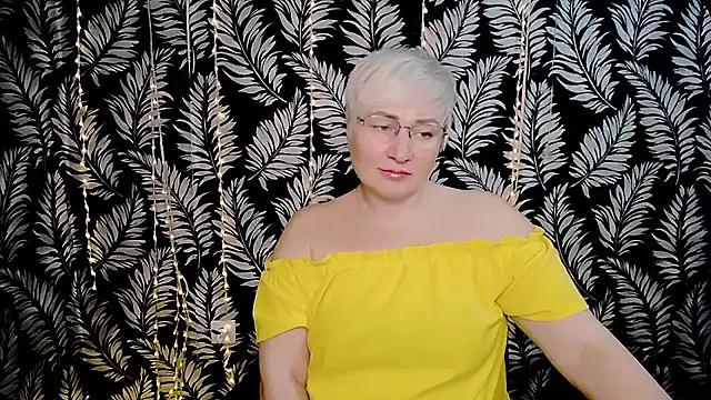 Olivia playful online show from 04/17/26, 11:24