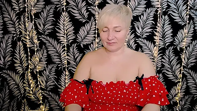 Snapshot of Olivia_playful chatting on 03/14/25, 12:18 Olivia playful online show from 03/14/25, 12:18