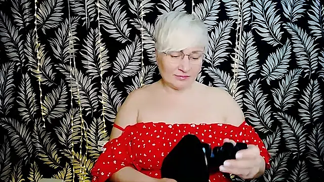 Olivia playful online show from 05/29/26, 10:21