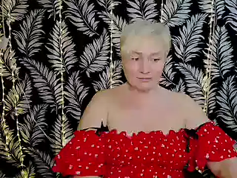 Snapshot of Olivia_playful chatting on 03/17/25, 03:29 Olivia playful online show from 03/17/25, 03:29