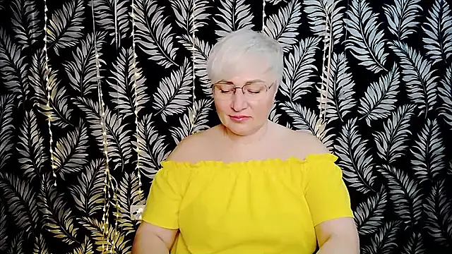 Olivia playful online show from 05/16/26, 10:25