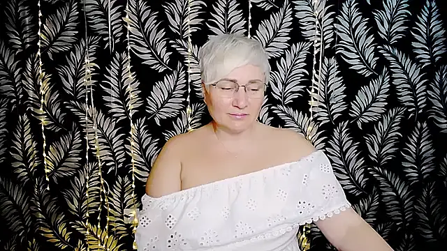 Olivia playful online show from 07/18/26, 10:13