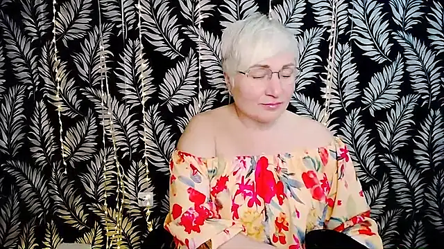 Olivia playful online show from 04/26/26, 10:23