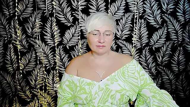 Olivia playful online show from 06/28/26, 10:21