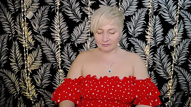 Snapshot of Olivia_playful chatting on 02/13/25, 03:14 Olivia playful online show from 02/13/25, 03:14