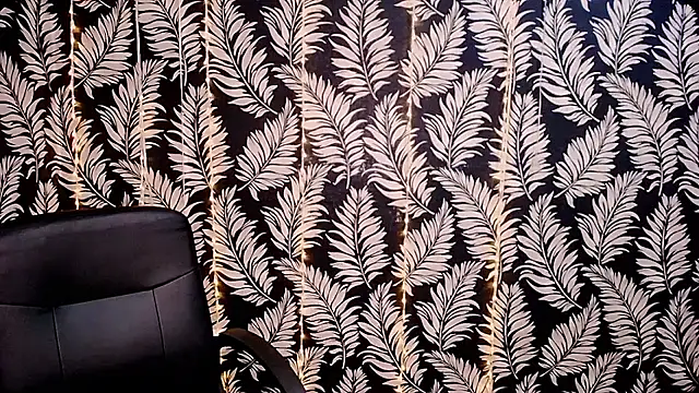 Olivia playful online show from 03/12/26, 12:42