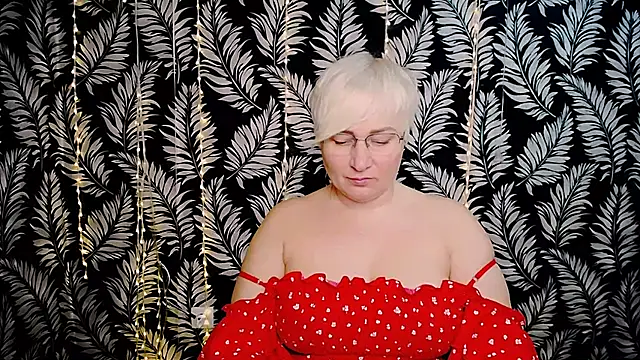 Olivia playful online show from 03/07/26, 12:32