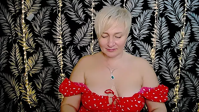 Snapshot of Olivia_playful chatting on 02/14/25, 03:26 Olivia playful online show from 02/14/25, 03:26